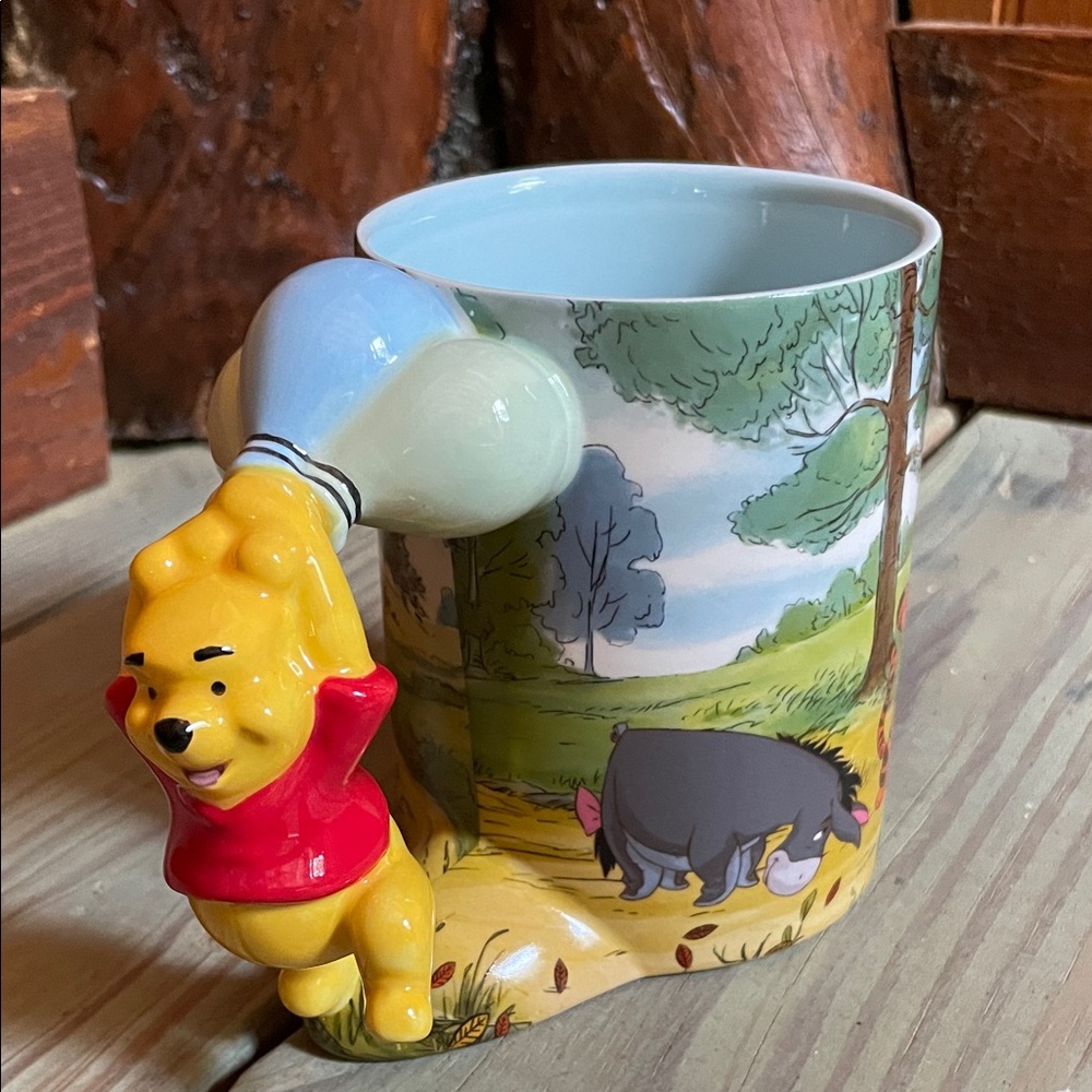DISNEY POOH and Friends featuring Pooh Mug